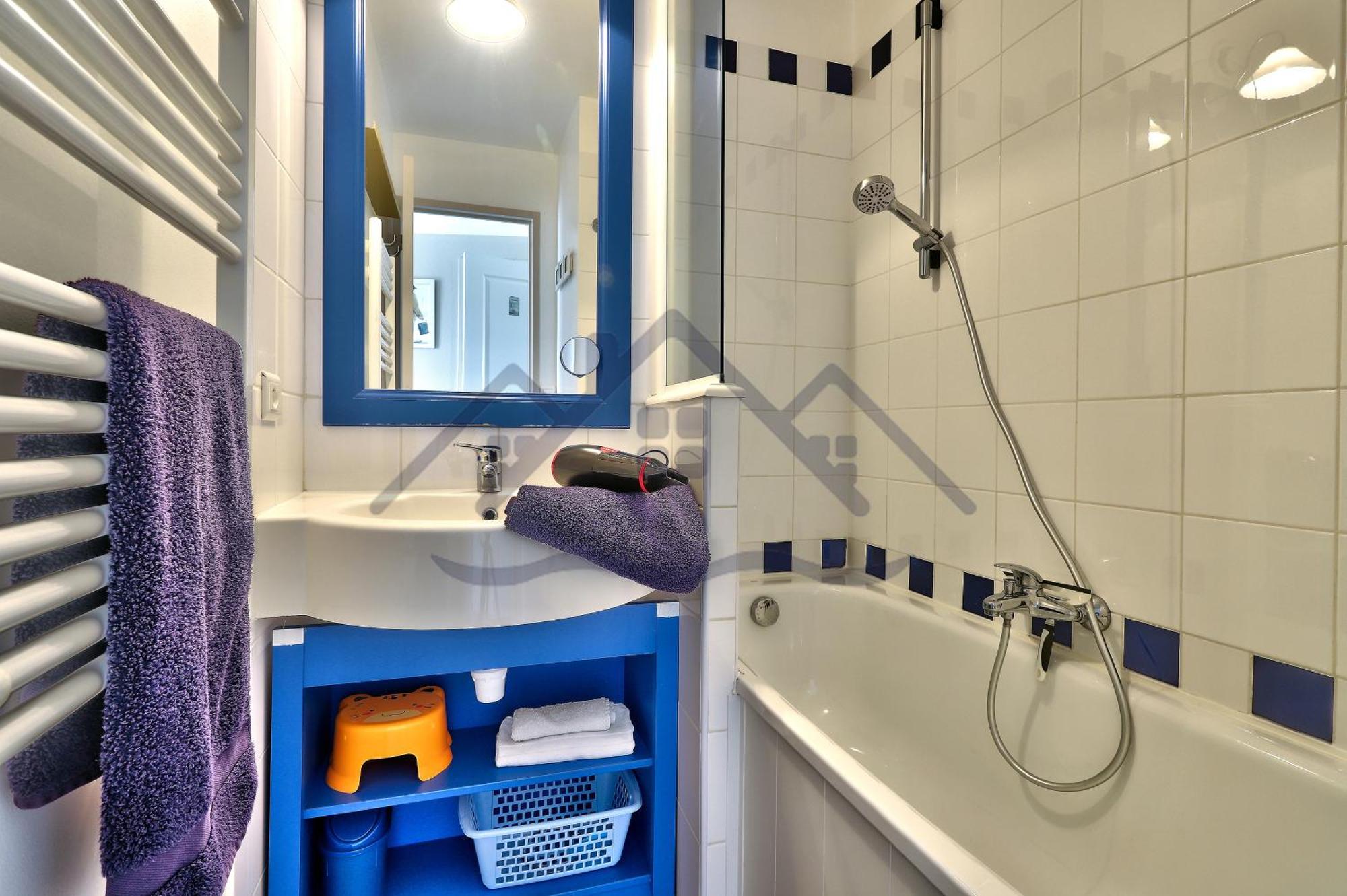 Localise - A06 - Entierement De Plain-Pied Avec Petite Vue Mer - Donnant Sur La Piscine Et Le Jardin - Wifi Inclus - Draps Inclus - Guilvinec Екстер'єр фото